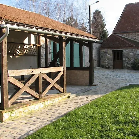 Holiday De Viviers *